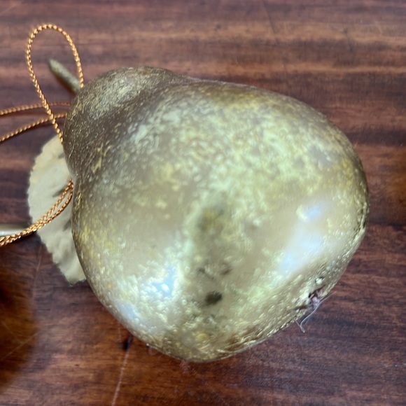 Gold foiled pear ornament - Picture 10 of 11